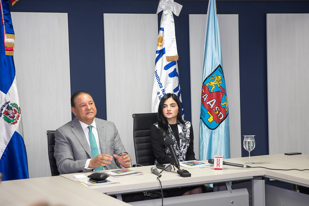 CAASD e INAIPI firman acuerdo interinstitucional para beneficiar población infantil con servicios de agua potable