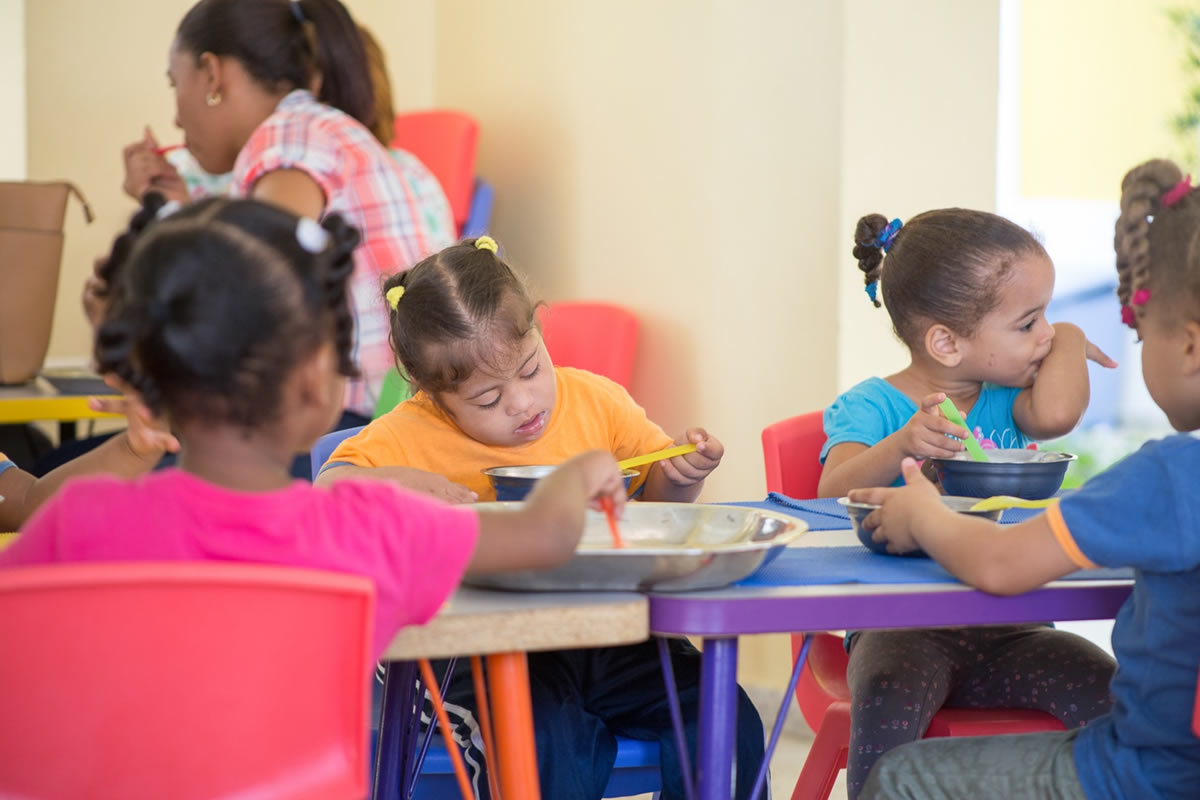 En las Estancias Infantiles (CAIPI) y los CAFI, un total de mil 144 niños y niñas con discapacidad reciben atención integral de los cuales 28 tienen Síndrome de Down
