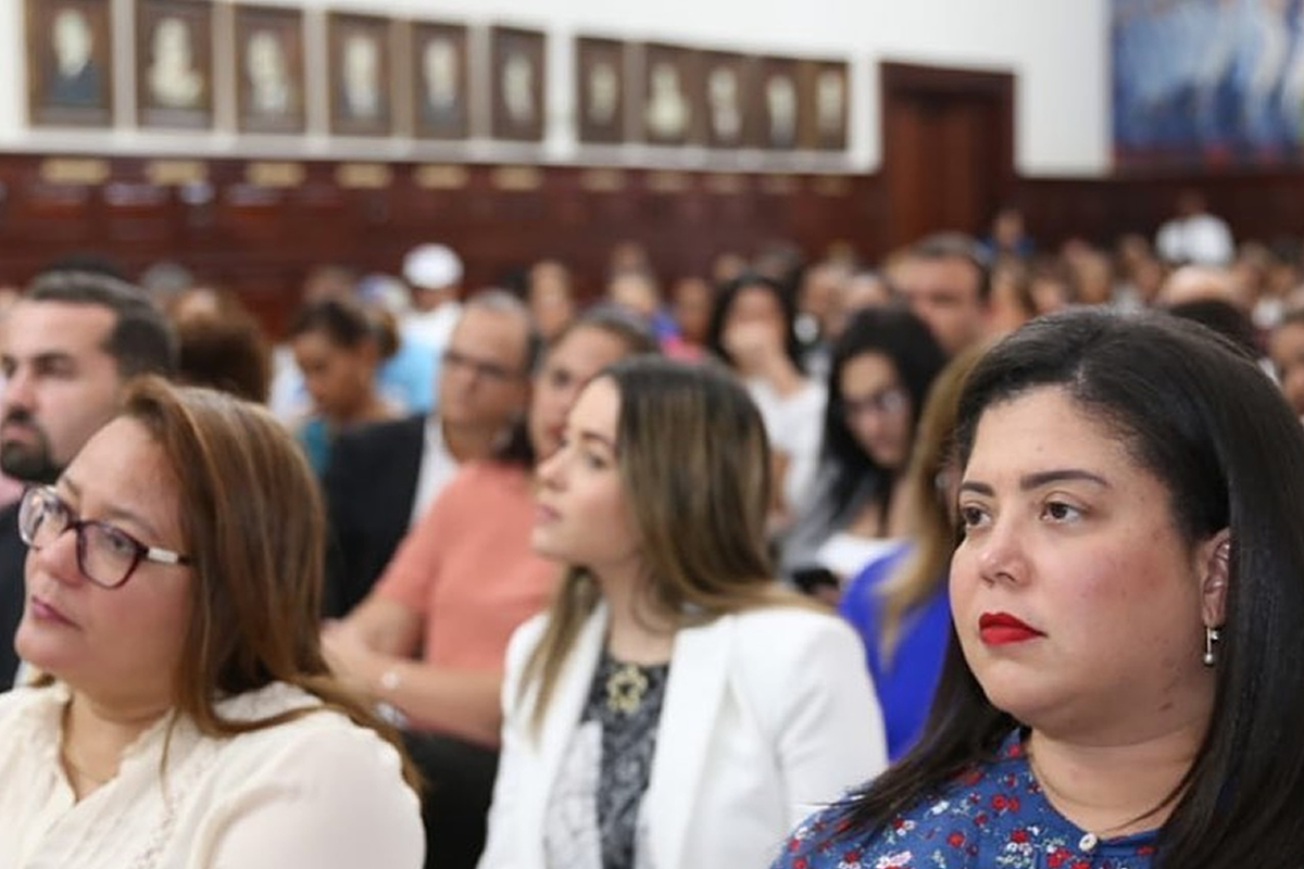 CONANI Realiza Foro de Crianza Positiva de cara a la Campaña Primera Infancia: Inicio de la Vida