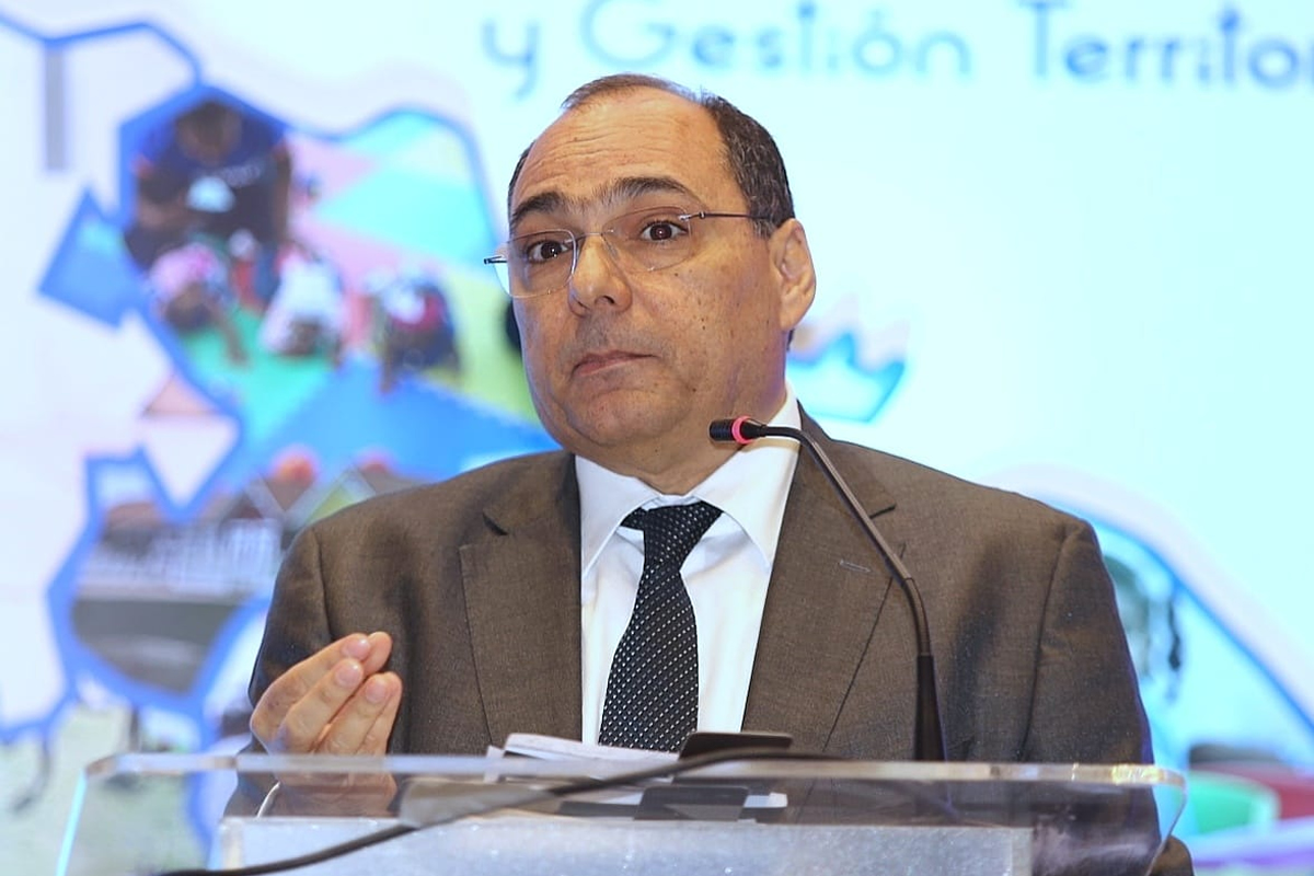 Exposición de José Antonio Segebre, político, empresario y abogado colombiano