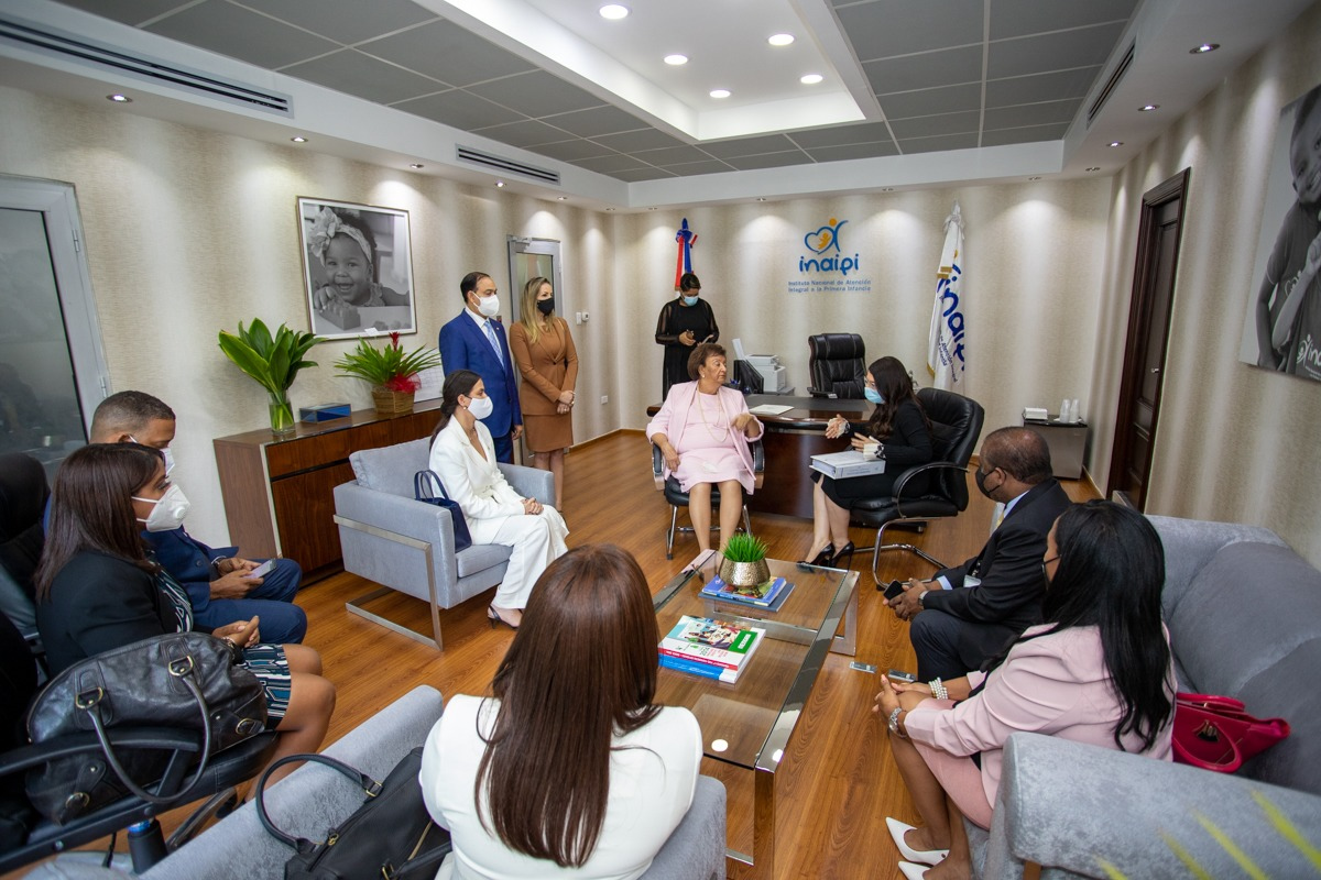 Besaida Santana asume dirección ejecutiva del INAIPI 