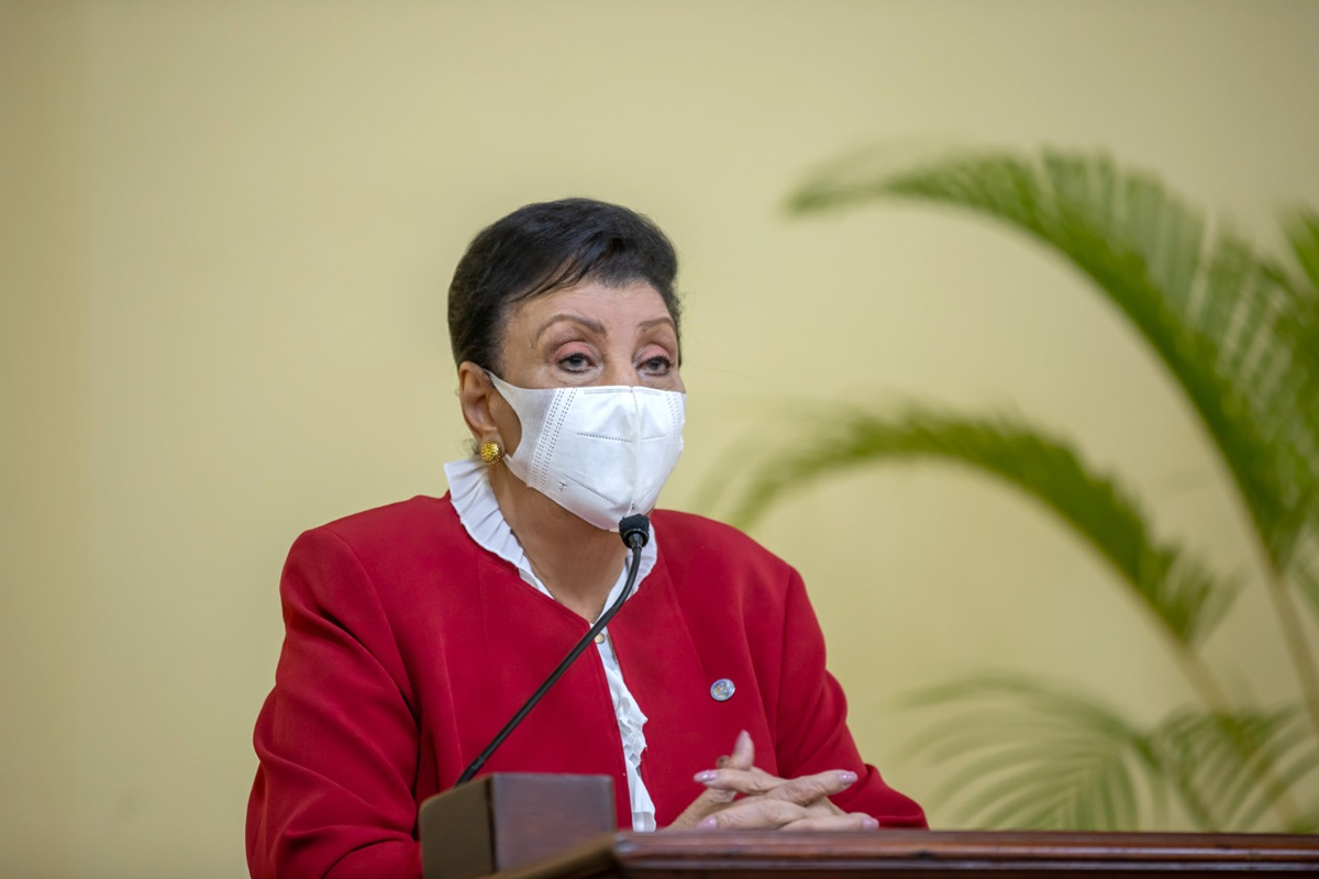Universidad Católica Santo Domingo e INAIPI se unen en favor de Primera Infancia