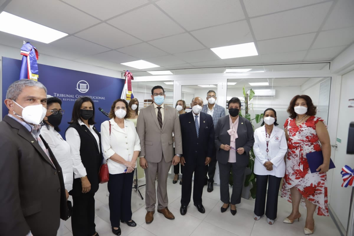 Directora del Inaipi asiste a inauguración sala de lactancia del TC