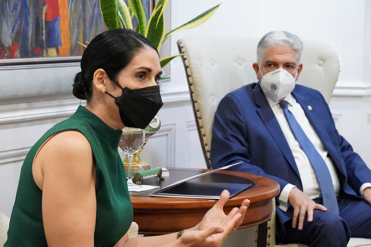 Conani, Inaipi y el Gabinete de Niñez y Adolescencia entregan al Congreso un anteproyecto de ley de la primera infancia