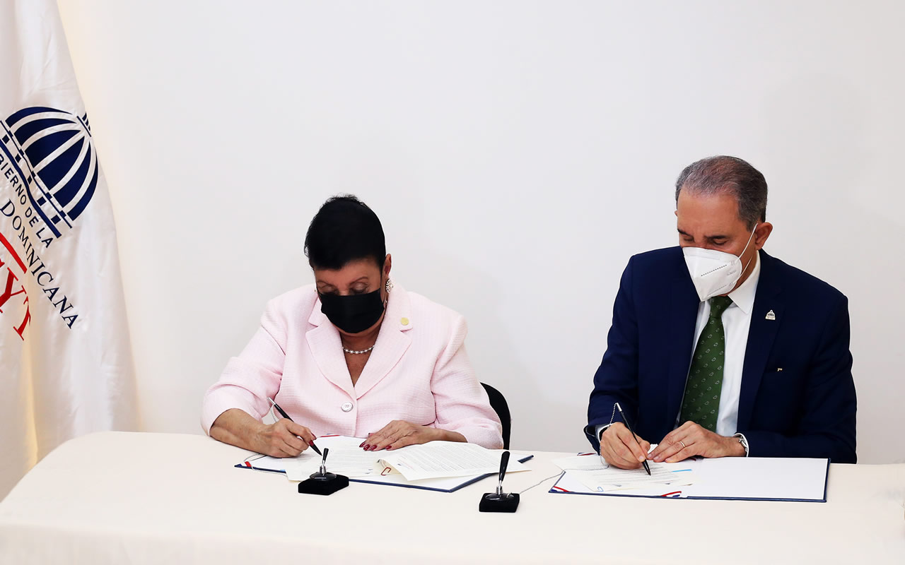 MESCYT y el Inaipi fortalecerán la capacitación del personal que trabaja en el desarrollo infantil temprano