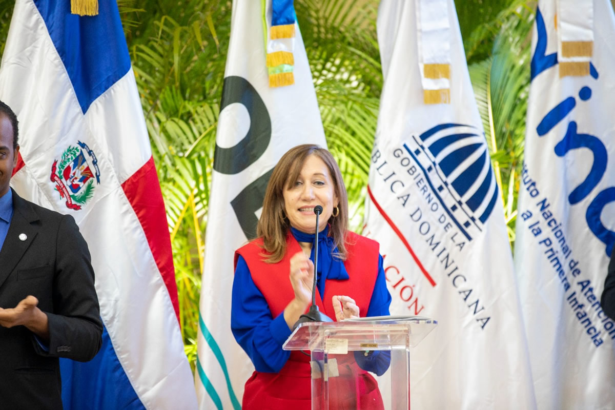 Catalina Andújar Scheker, representante residente de la OEI en República Dominicana