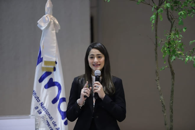 Laura Torres, representante del Consejo Nacional para la Niñez y la Adolescencia (CONANI)