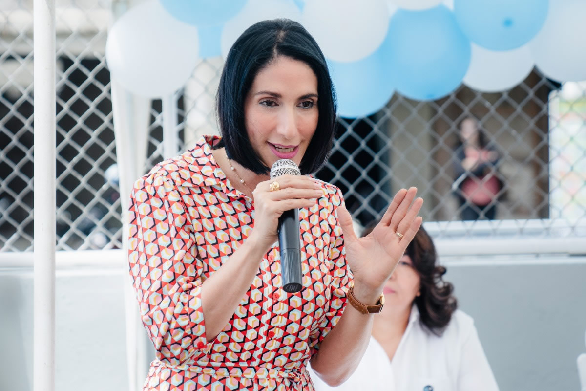 La primera dama Raquel Arbaje, presidenta del Gabinete de Niñez y Adolescencia