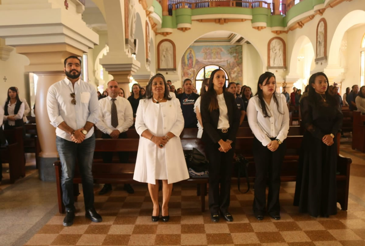 Asistentes en la Eucaristía