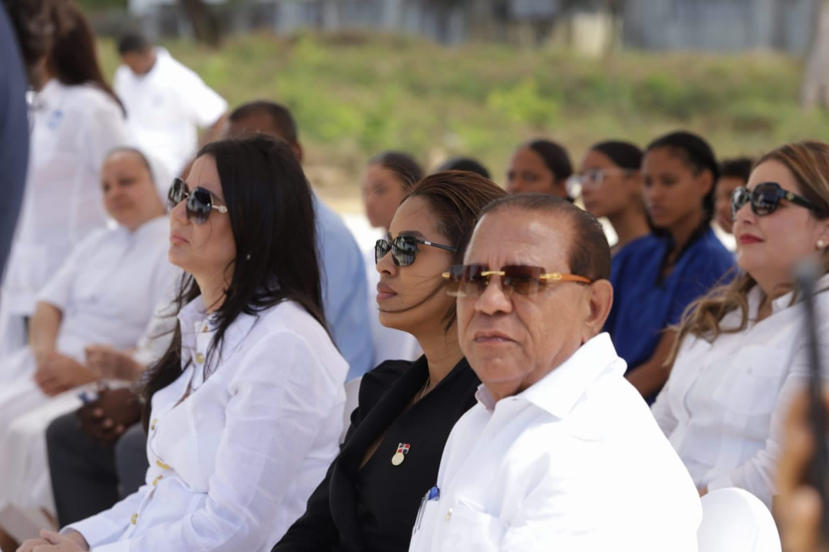Colaboradores del INAIPI asistentes en la actividad