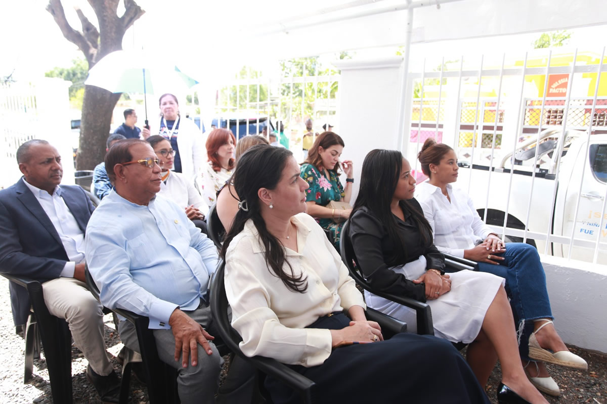 Colaboradores asistentes en la actividad