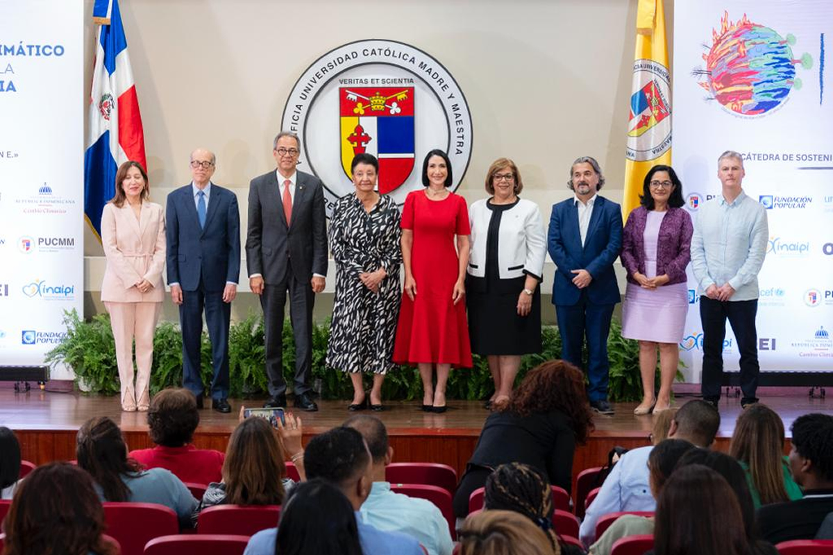 Personalidades dan inicio primer foro sobre Cambio Climático y Primera Infancia en República Dominicana