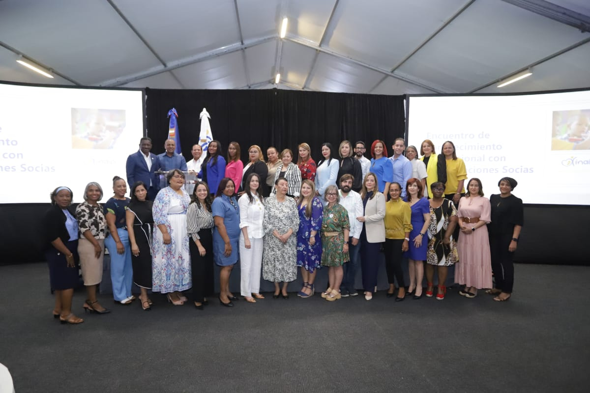 Personalidades participantes del evento