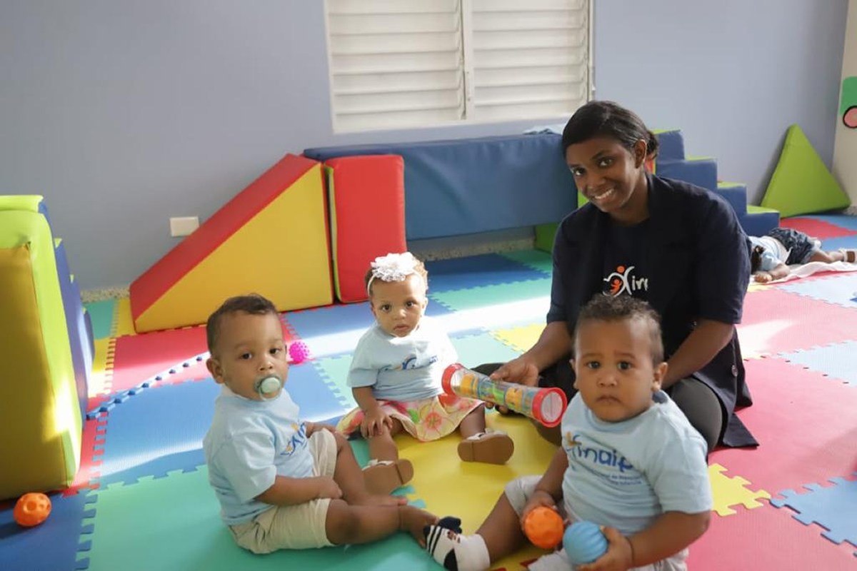 Niños en el Aula del nuevo Centro