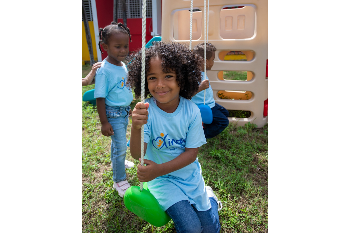 Niños jugando en la estancia