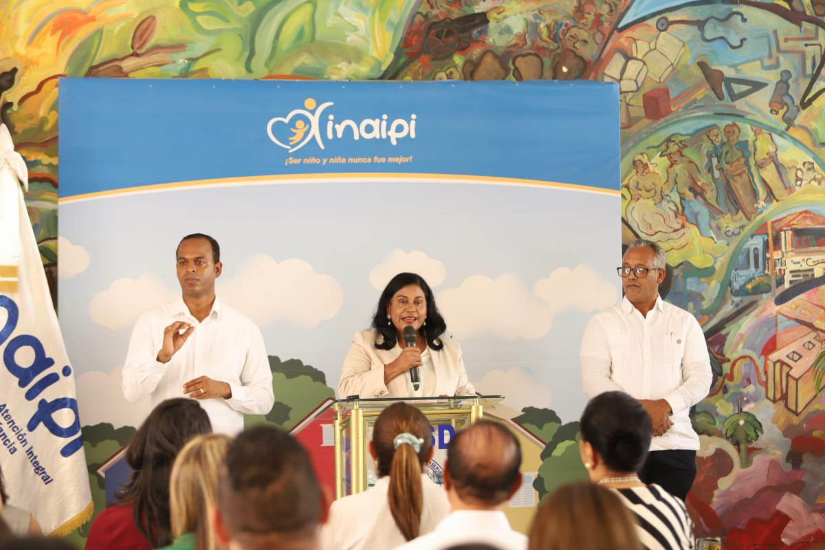 María López, viceministra de Extensión del MESCYT