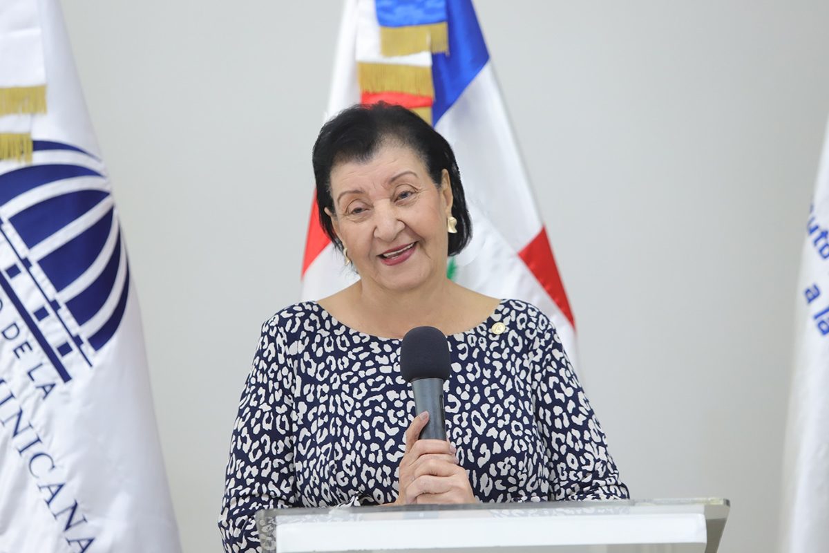 Besaida Manola Santana, directora ejecutiva del INAIPI