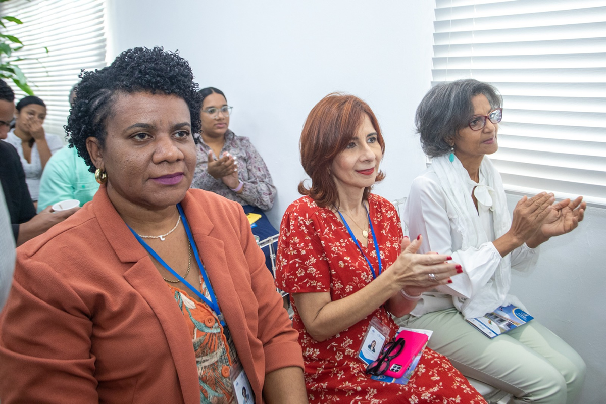 Colaboradores del INAIPI en la actividad