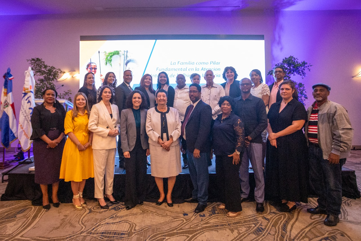INAIPI inaugura dos CAIPI en Villa Altagracia