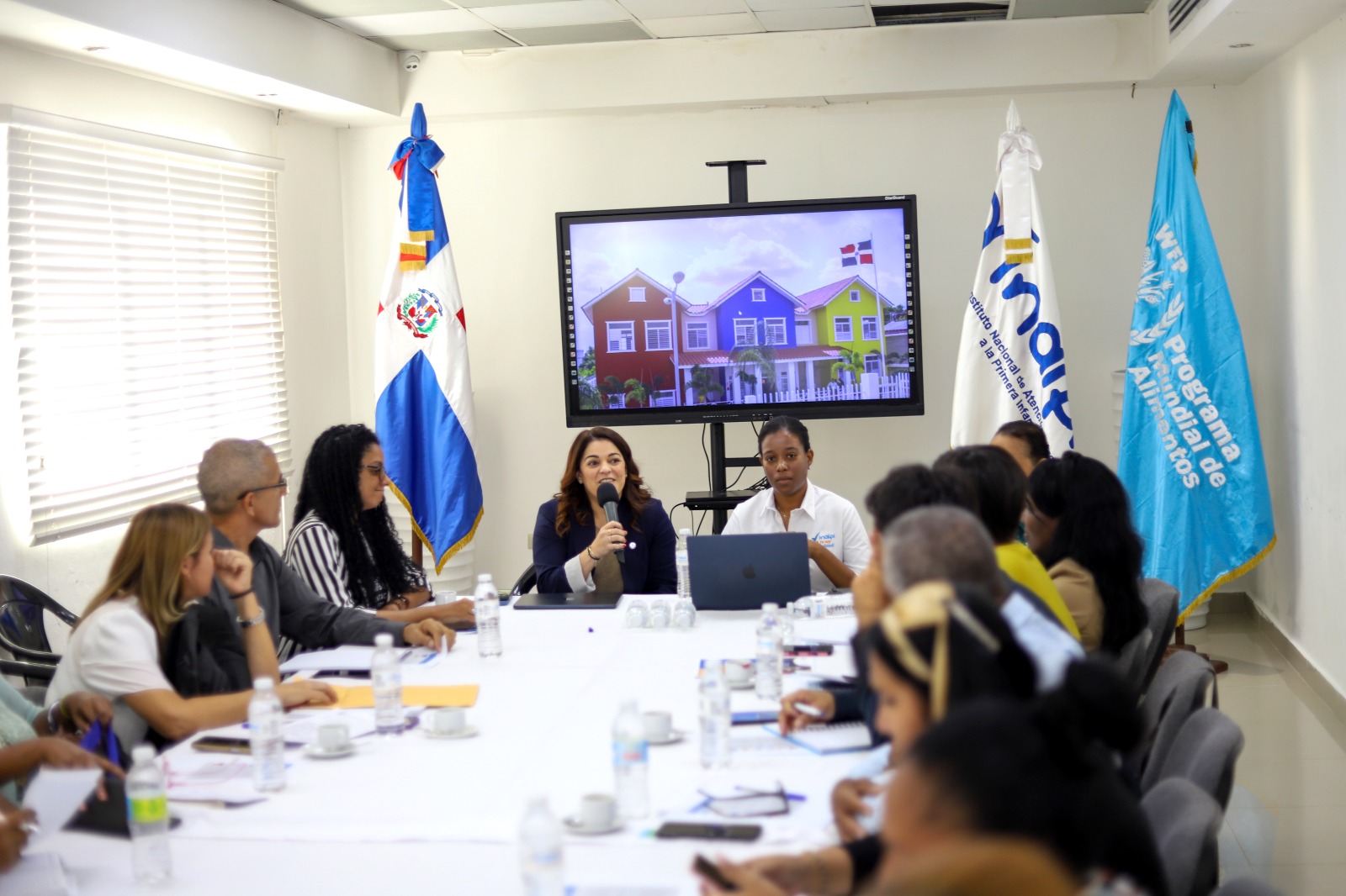 Representantes el gobierno de Cuba,  representantes del Programa Mundial de Alimentos radicado en ese país y en República Dominicana y el INAIPI, sostuvieron un encuentro para el fortalecimiento de la seguridad alimentaria y nutricional en los infantes.