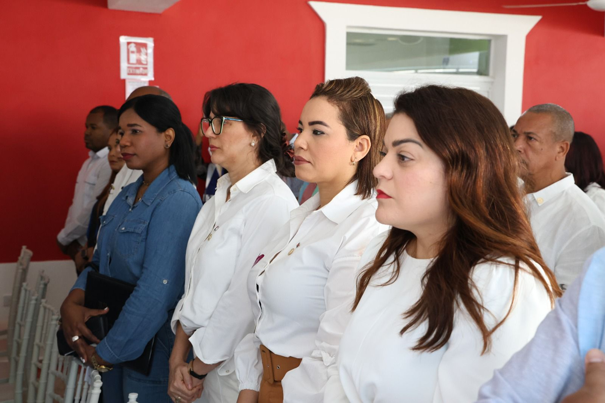 parte de los subdirectivos y directores de la institución