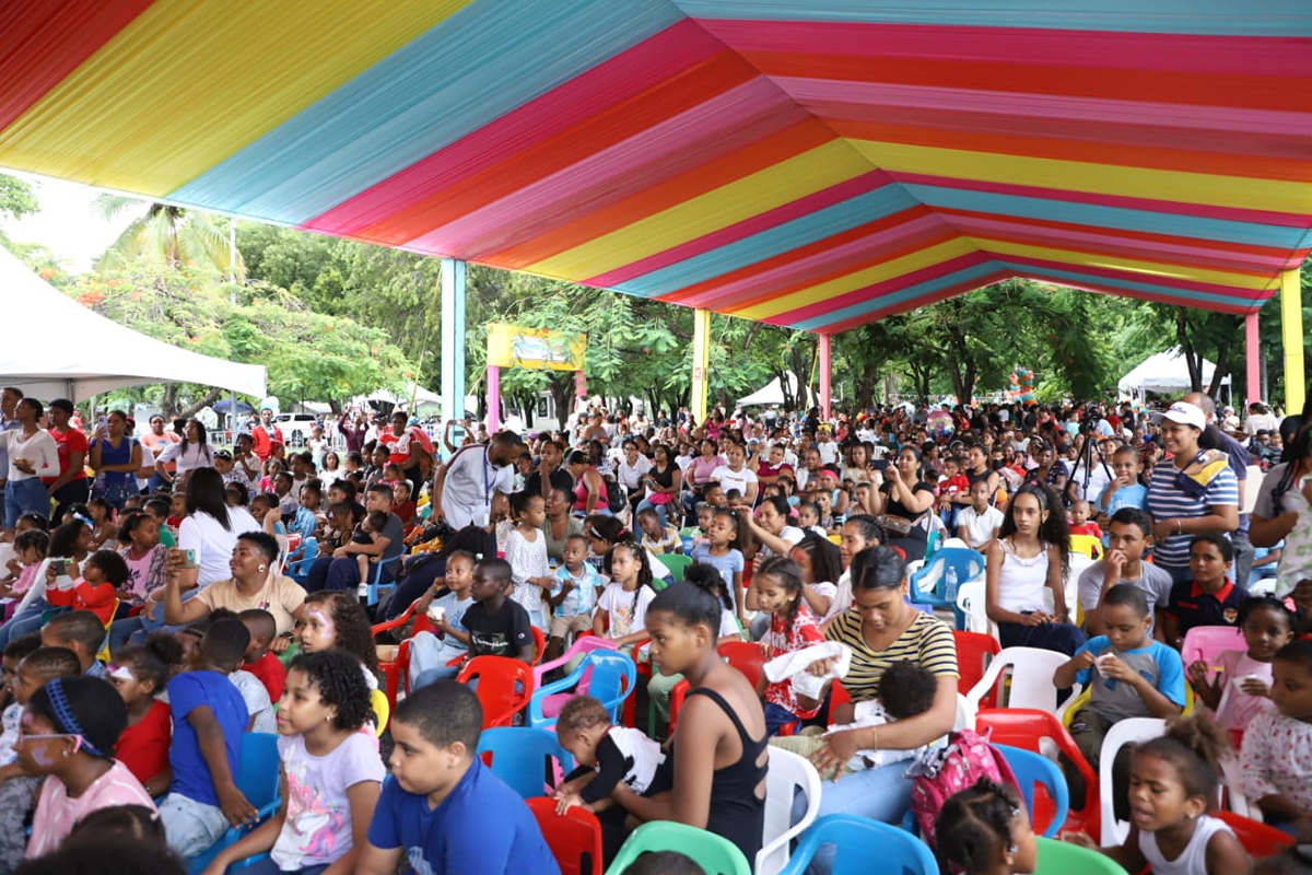 Participantes de la actividad de “Mi Verano en Familia”