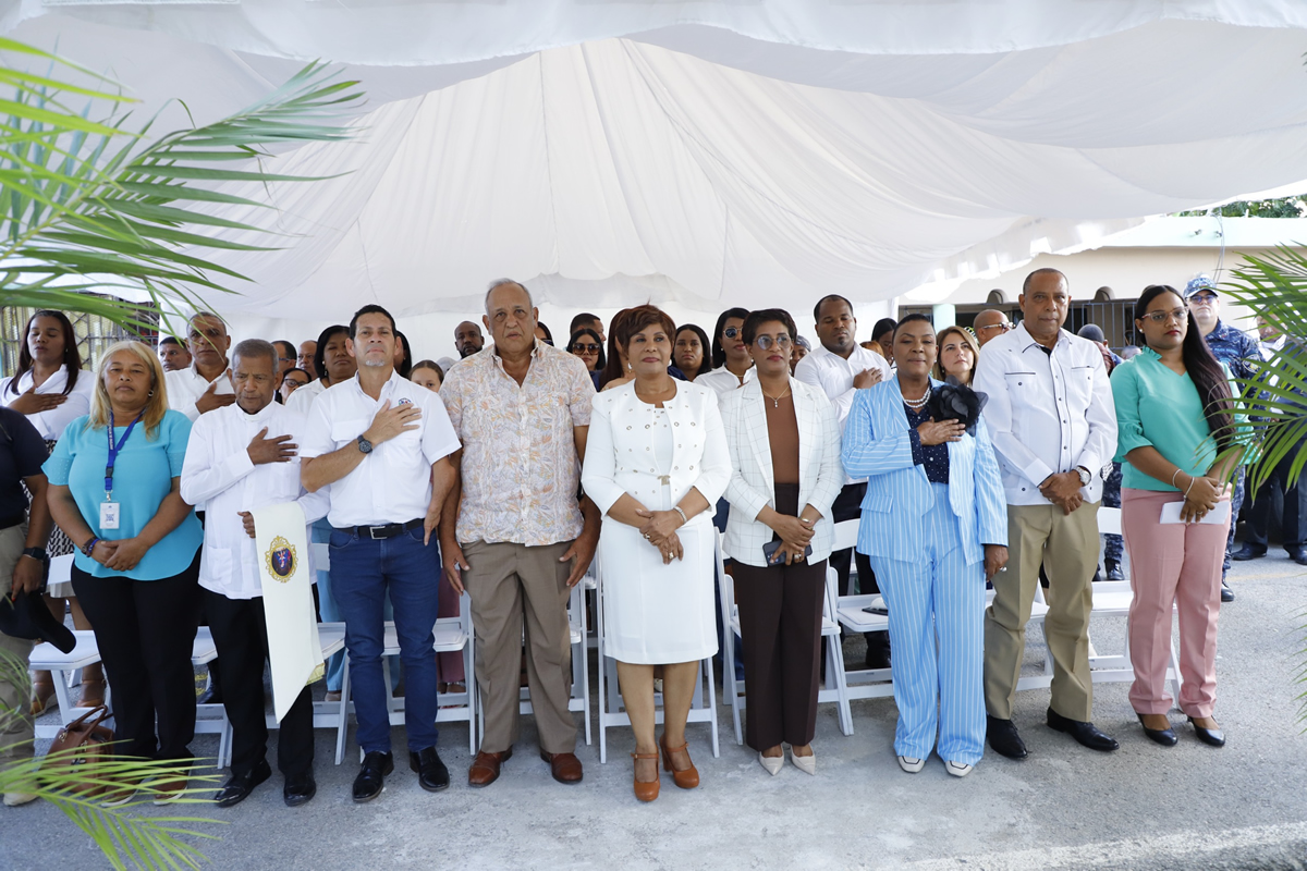Directora del INAIPI, Josefa Castillo Rodríguez, inaugura Centro de Atención Integral Comunitario San Rafael del Yuma   